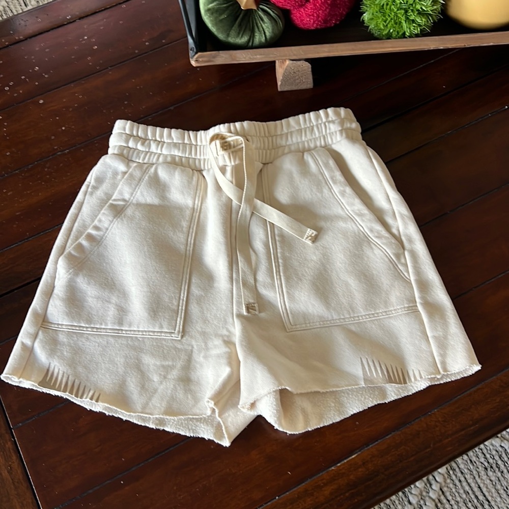 Cream colored sweat shirt material shorts Billie Eilish  like new no tag sz XS